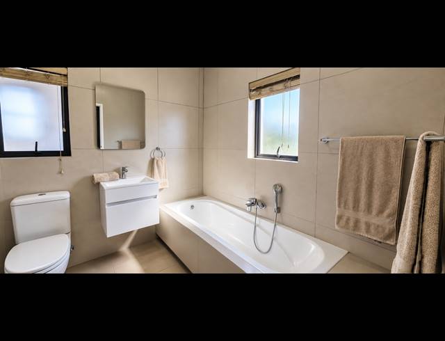 2 BEDROOM APARTMENT FOR SALE IN KYALAMI RIDGE